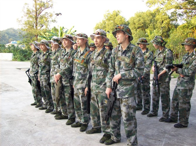 明天你是否会想起同桌的他/她 明天你是否会想起同桌的他/她