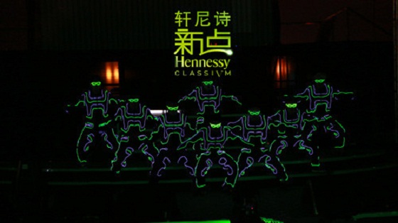 轩尼诗于广州白云新城5号停机坪上演新跃动年度超炫派对 轩尼诗于广州白云新城5号停机坪上演新跃动年度超炫派对